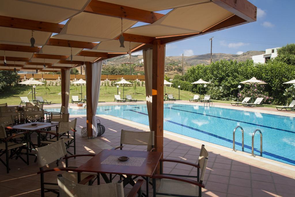 Hotel Peli كيساموس المظهر الخارجي الصورة